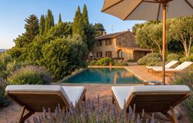 10 dormitorio finca rústica 244 m² en Torrita di Siena, Italia. 1 750 000 €