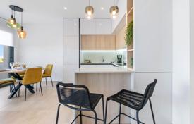 2 dormitorio chalet 69 m² en Torrevieja, España. 330 000 €