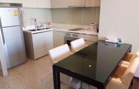 2-dormitorio apartamentos en condominio en Khlong Toei, Tailandia. $358 000