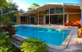 Villa – Pinecrest, Florida, Estados Unidos. 1 764 000 €