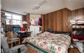 8 dormitorio casa de pueblo en Scarborough, Canadá. C$1 610 000