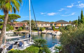 3 dormitorio villa en Cogolin, Francia. 3 800 €  por semana