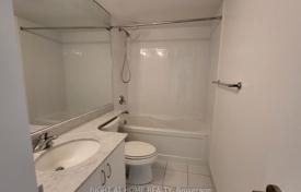 4 dormitorio piso en Fort York Boulevard, Canadá. C$686 000