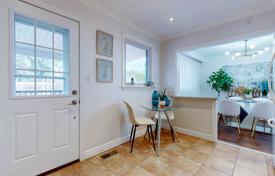 4 dormitorio casa de pueblo en Scarborough, Canadá. C$1 695 000