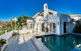 4 dormitorio villa 448 m² en Nueva Andalucia, España. 1 675 000 €