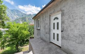 Chalet 106 m² en Kotor city, Montenegro. 550 000 €