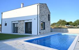 4 dormitorio casa de pueblo 142 m² en Zadar County, Croacia. 420 000 €