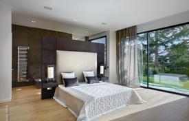15 dormitorio villa en Cannes, Francia. Price on request