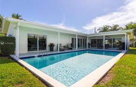Villa – Miami Beach, Florida, Estados Unidos. $1 990 000