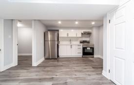 12 dormitorio casa de pueblo en North York, Canadá. C$1 955 000