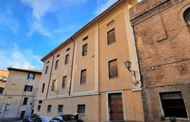 Piso – Siena, Toscana, Italia. 772 000 €