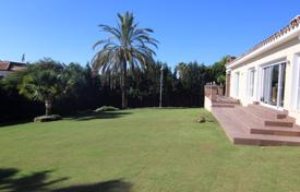 Villa – Estepona, Andalucía, España. 1 495 000 €