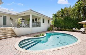 Villa – Key Biscayne, Florida, Estados Unidos. $2 295 000