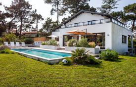 Villa – Anglet, Nueva Aquitania, Francia. 13 000 €  por semana