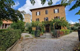 4 dormitorio villa 260 m² en Pienza, Italia. 850 000 €