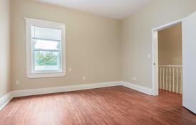11 dormitorio adosado en Old Toronto, Canadá. C$2 108 000