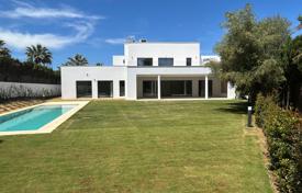 13 dormitorio villa 586 m² en Sotogrande, España. 2 450 000 €