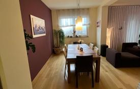 3 dormitorio piso 95 m² en Rijeka, Croacia. 320 000 €