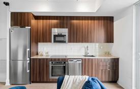1 dormitorio piso en Erskine Avenue, Canadá. C$706 000