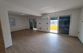 3 dormitorio casa de pueblo 320 m² en Kastav, Croacia. 680 000 €