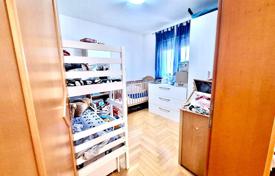 2 dormitorio piso 75 m² en Pula, Croacia. 299 000 €