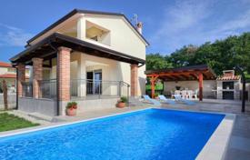 4 dormitorio casa de pueblo 150 m² en Poreč, Croacia. 530 000 €