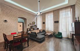 3 dormitorio piso 75 m² en Vieja Tiflis, Georgia. $165 000