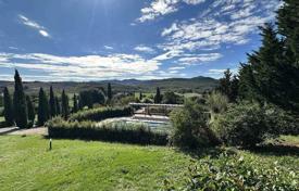 8 dormitorio villa 355 m² en Montecatini Val di Cecina, Italia. 1 175 000 €