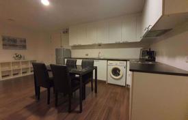 2-dormitorio apartamentos en condominio en Watthana, Tailandia. $179 000