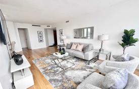 6 dormitorio piso en Scarborough, Canadá. C$795 000