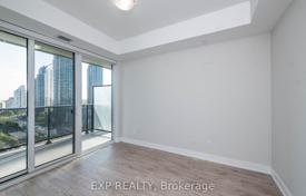 5 dormitorio piso en Etobicoke, Canadá. C$967 000