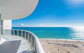 Piso – Collins Avenue, Miami, Florida,  Estados Unidos. $3 400 000