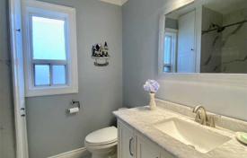 4 dormitorio casa de pueblo en Etobicoke, Canadá. C$1 409 000