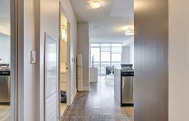 4 dormitorio piso en Etobicoke, Canadá. C$682 000