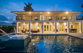 Villa – Fort Lauderdale, Florida, Estados Unidos. $3 999 000