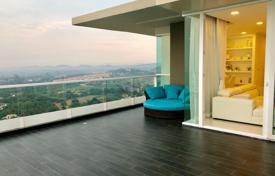 2 dormitorio piso 190 m² en Pattaya, Tailandia. $763 000