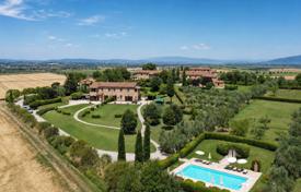 6 dormitorio villa 360 m² en Cortona, Italia. 1 300 000 €