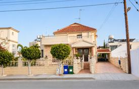 4 dormitorio chalet 200 m² en Agios Athanasios (Cyprus), Chipre. 1 300 000 €