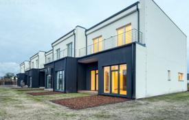 4 dormitorio casa de pueblo 168 m² en Mārupe, Letonia. 290 000 €