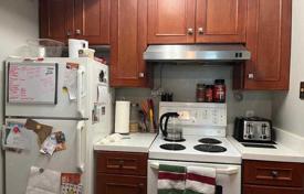 5 dormitorio piso en Scarborough, Canadá. C$670 000