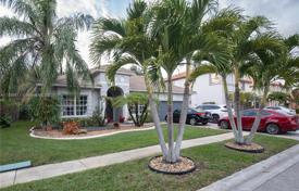 Casa de pueblo – Pembroke Pines, Broward, Florida,  Estados Unidos. $925 000