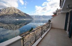 4 dormitorio villa 235 m² en Kotor city, Montenegro. 855 000 €