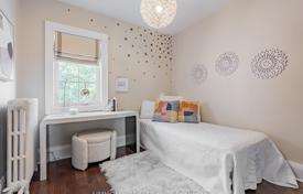 10 dormitorio casa de pueblo en North York, Canadá. C$2 686 000