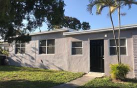 4 dormitorio casa de pueblo 157 m² en North Miami Beach, Estados Unidos. $600 000