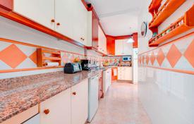 3 dormitorio casa de pueblo 130 m² en Torrevieja, España. 260 000 €