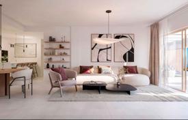 1 dormitorio piso 53 m² en Estepona, España. 350 000 €