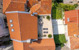 5 dormitorio casa de pueblo 288 m² en Budva city, Montenegro. 2 000 000 €