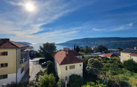 2 dormitorio piso 73 m² en Herceg Novi (city), Montenegro. 164 000 €