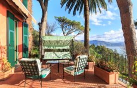 Villa – Santa Margherita Ligure, Liguria, Italia. 9 000 €  por semana