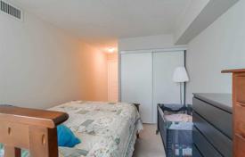 2 dormitorio piso en Etobicoke, Canadá. C$808 000